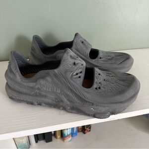 Nike ISPA universal grey men’s slides size 12 fantastic condition rare